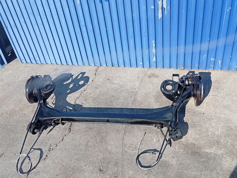 Recambio de puente trasero para audi a1 (8x1, 8xk) 1.6 tdi referencia OEM IAM 6R0500051B  