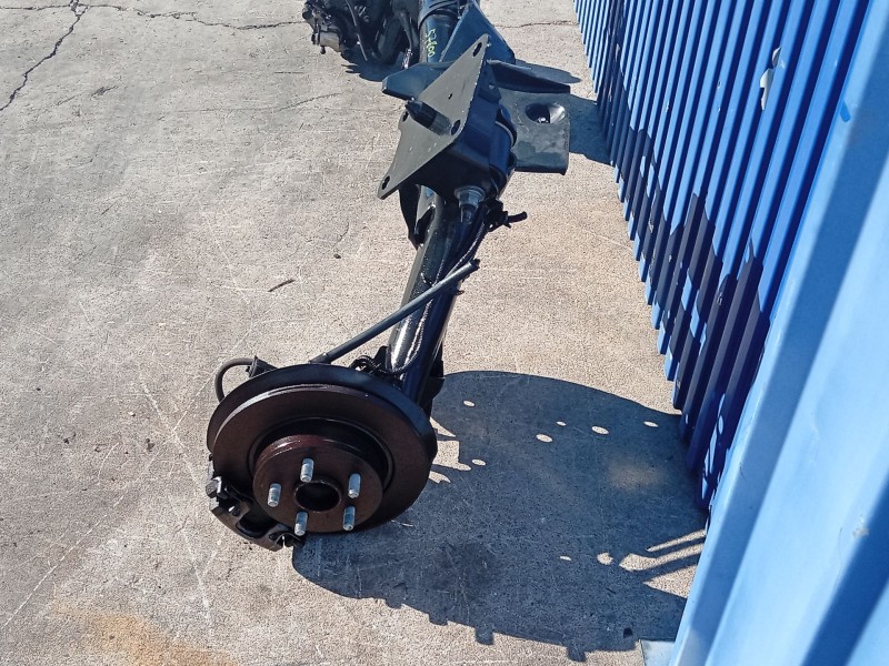 Recambio de puente trasero para ford tourneo connect referencia OEM IAM 2571553  