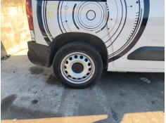 Recambio de paso de rueda trasero derecho para toyota proace city furgón/monospace (bpz_) 1.5 d-4d 100 (bpzmd) referencia OEM IA