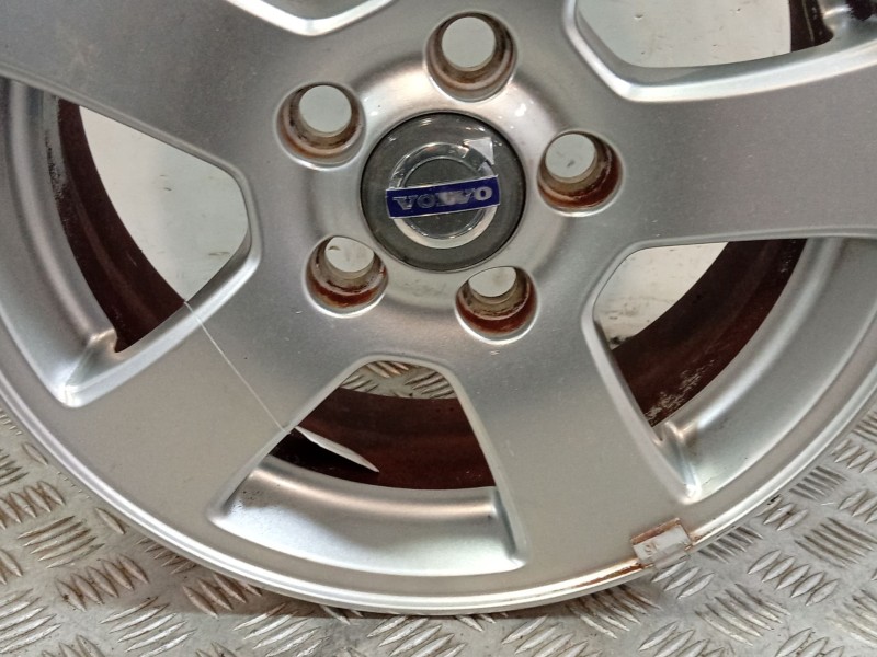 Recambio de llanta para volvo c30 (533) 1.6 referencia OEM IAM 30714962  