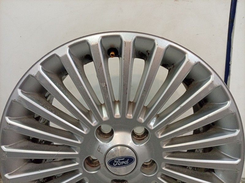 Recambio de llanta para ford mondeo iv turnier (ba7) 1.8 tdci referencia OEM IAM 2260843  