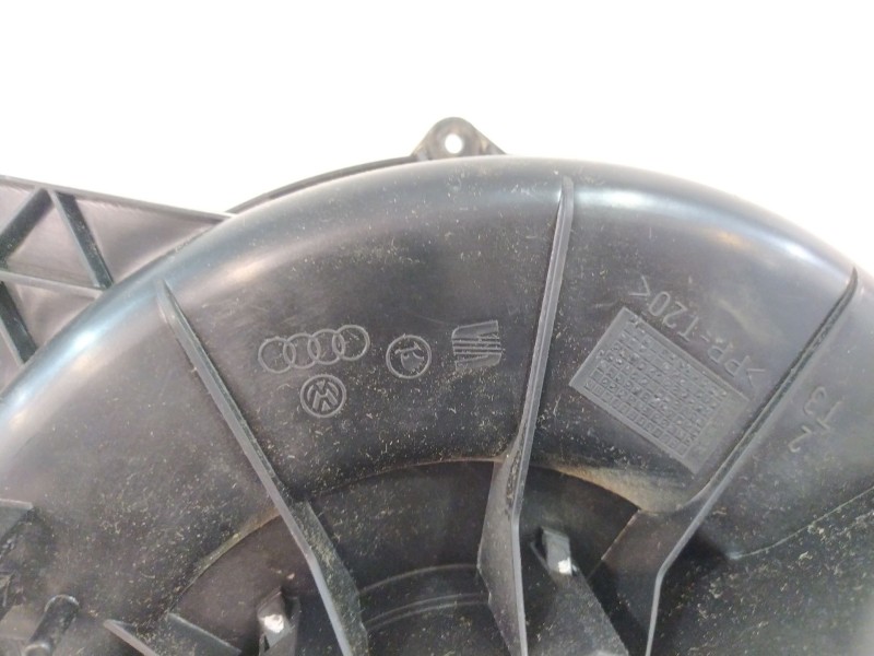 Recambio de motor calefaccion para audi a1 (8x1, 8xk) 1.6 tdi referencia OEM IAM 6R1819015  