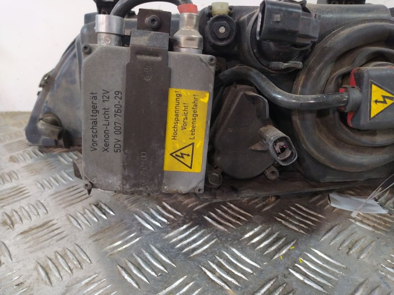 Recambio de faro derecho para bmw 5 (e39) 530 d referencia OEM IAM 15214000  