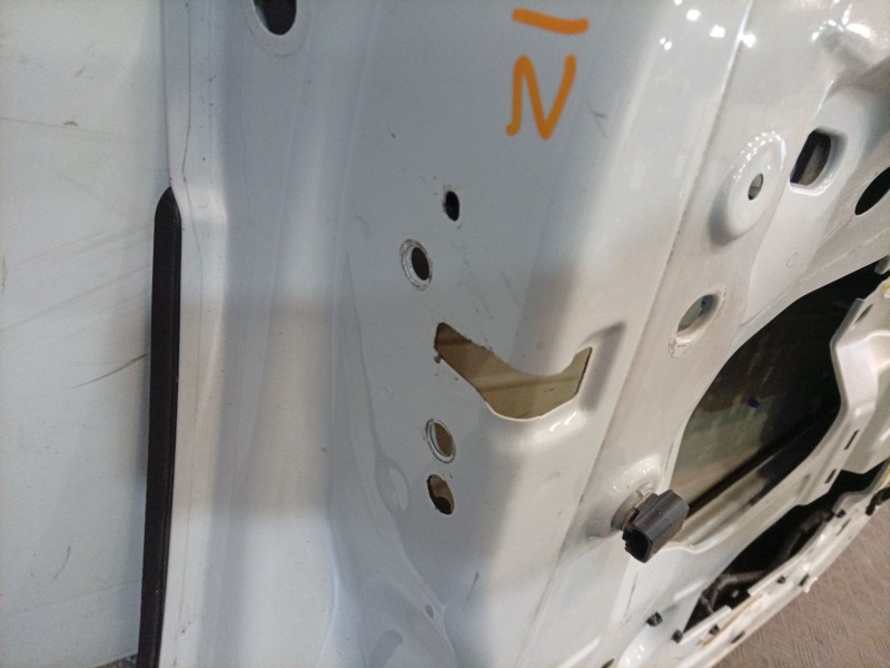 Recambio de puerta delantera izquierda para citroën c4 cactus referencia OEM IAM   