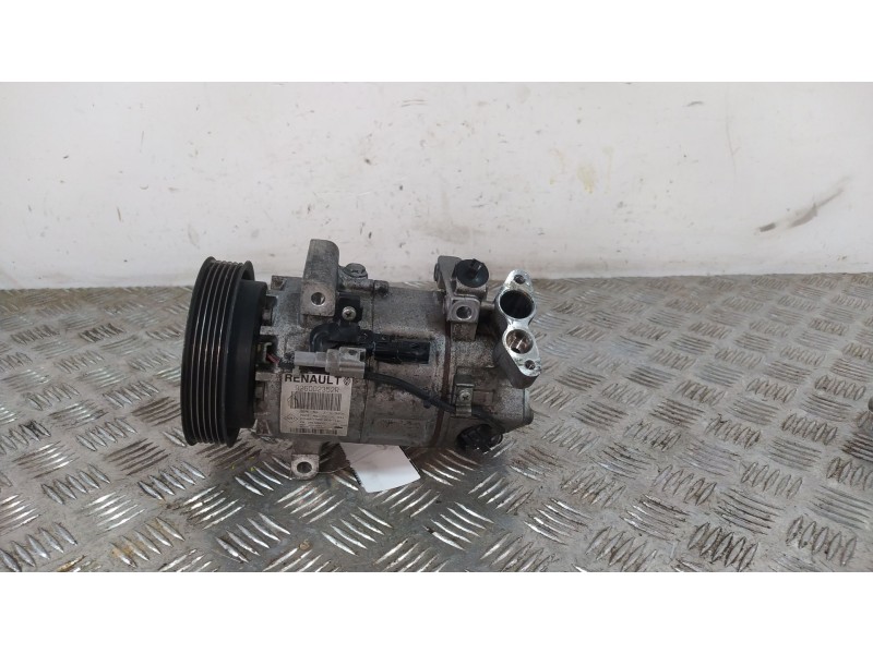 Recambio de compresor aire acondicionado para renault clio iv (bh_) 1.5 dci 90 referencia OEM IAM 926002352R  