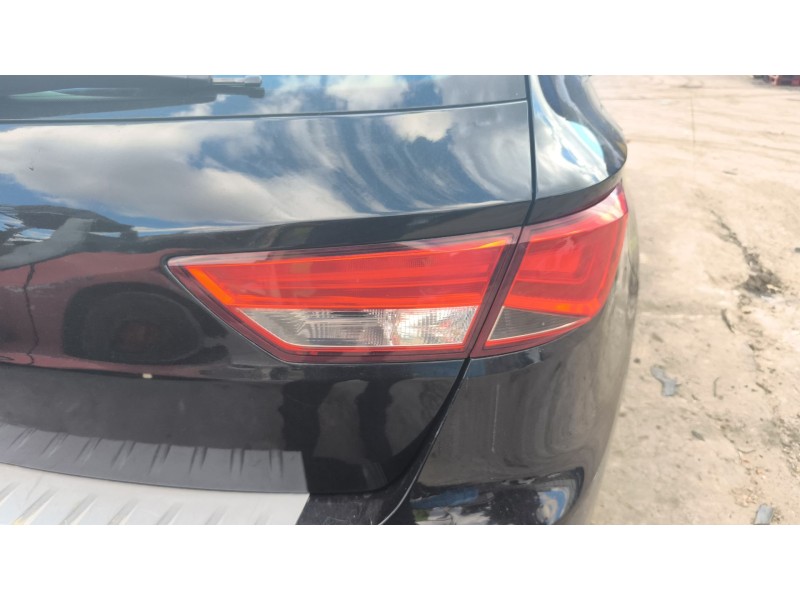 Recambio de piloto trasero derecho interior para seat leon (5f1) 2.0 tdi referencia OEM IAM 5F9945094D  