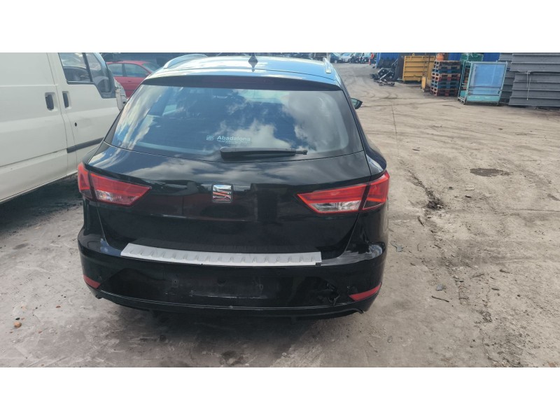 Recambio de porton trasero para seat leon (5f1) 2.0 tdi referencia OEM IAM 5F9827024  