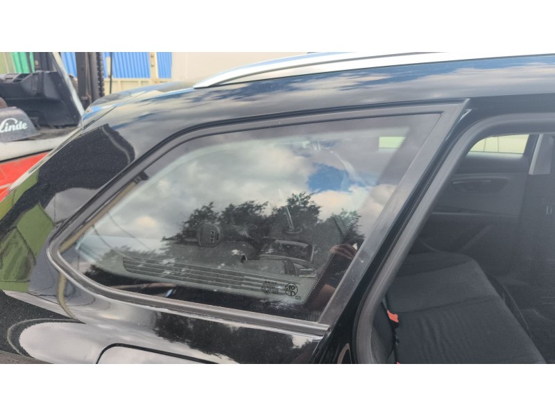 Recambio de luna custodia delantera derecha para seat leon (5f1) 2.0 tdi referencia OEM IAM 5F9845042MNVB  
