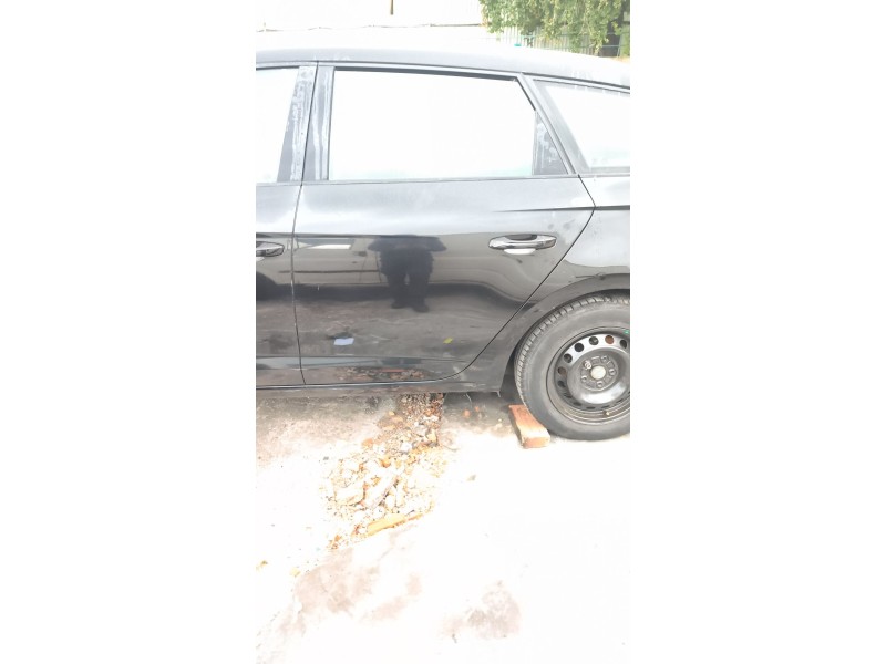 Recambio de puerta trasera izquierda para seat leon (5f1) 2.0 tdi referencia OEM IAM 5F9833055  