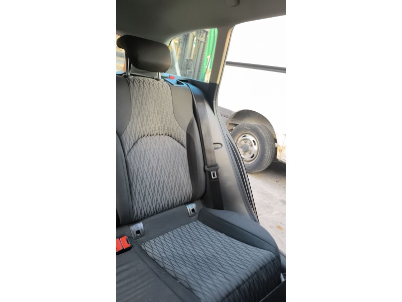 Recambio de cinturon seguridad trasero izquierdo para seat leon (5f1) 2.0 tdi referencia OEM IAM 621180600  