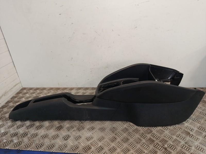Recambio de consola central para audi a1 (8x1, 8xk) 1.6 tdi referencia OEM IAM 8X0863240  