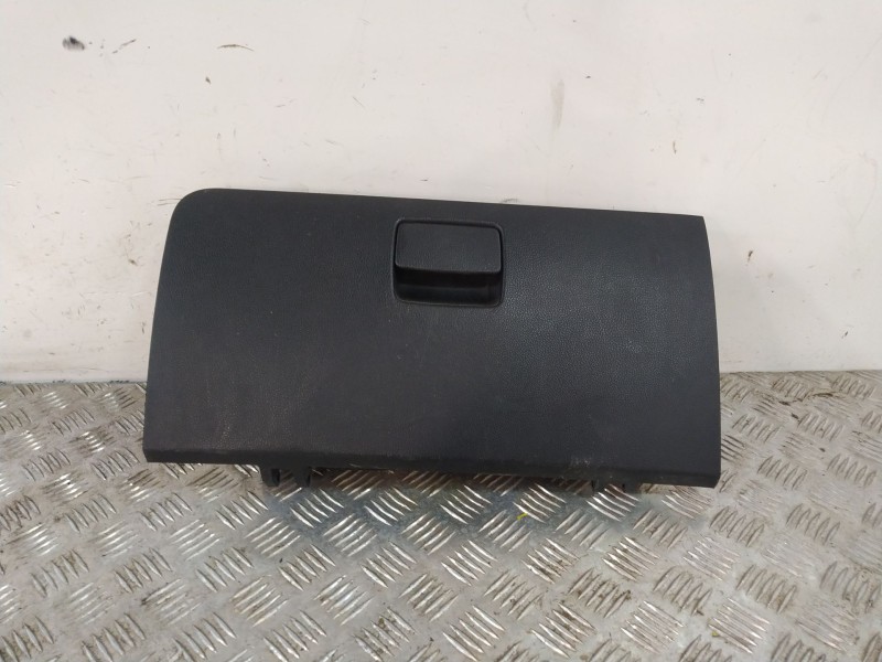 Recambio de guantera para kia sportage referencia OEM IAM 845103U040WK  
