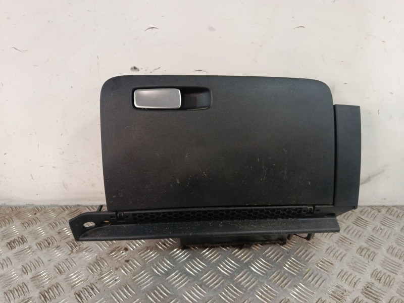 Recambio de guantera para audi a1 (8x1, 8xk) 1.6 tdi referencia OEM IAM 01510600000LL  