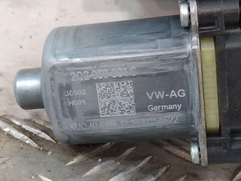 Recambio de elevalunas delantero izquierdo para skoda fabia iii (nj3) 1.0 referencia OEM IAM E850206010  
