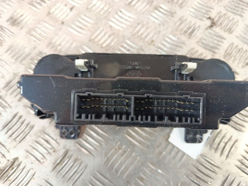 Recambio de mando climatizador para kia sportage referencia OEM IAM 972503U101  