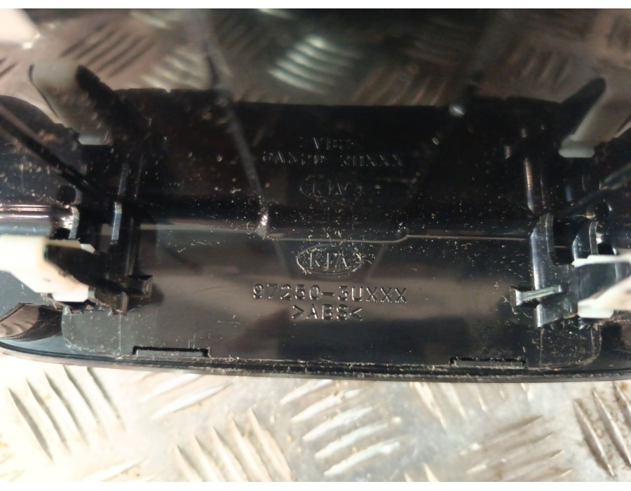 Recambio de mando climatizador para kia sportage referencia OEM IAM 972503U101  
