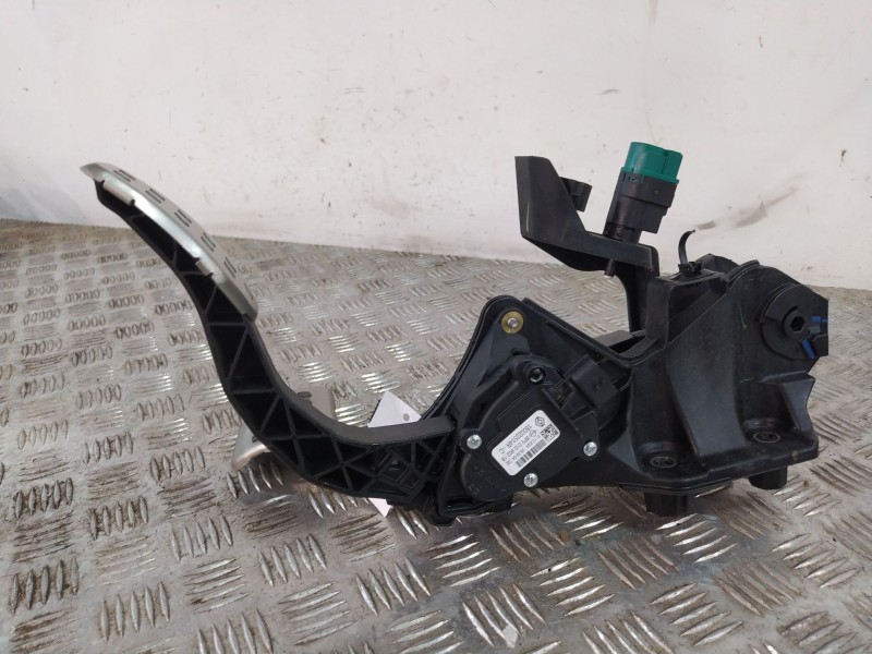 Recambio de pedal freno para renault captur ii (hf_) tce 160 (hfn1) referencia OEM IAM 180022514  