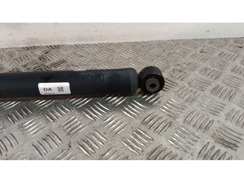 Recambio de amortiguador trasero izquierdo para mazda 3 berlina (bp) referencia OEM IAM BCKE28700E  
