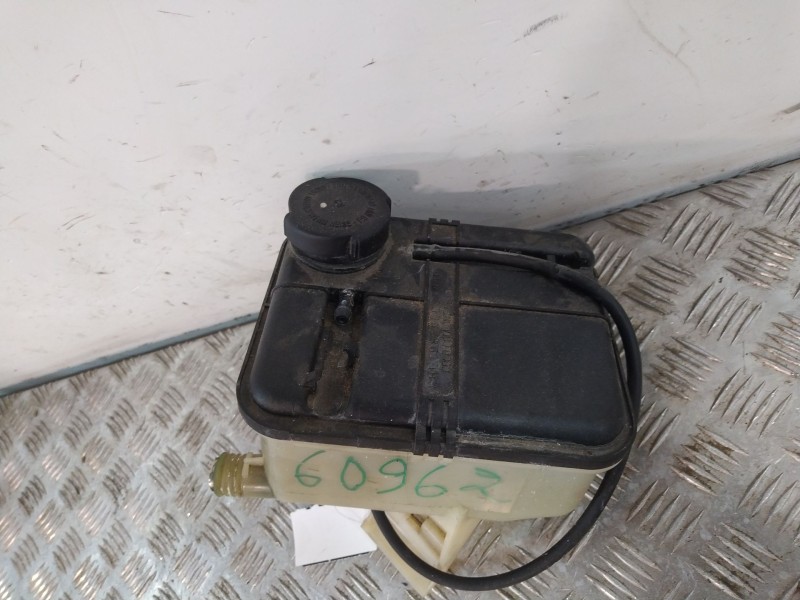Recambio de deposito expansion para bmw 5 (e39) 530 d referencia OEM IAM 17132247033  