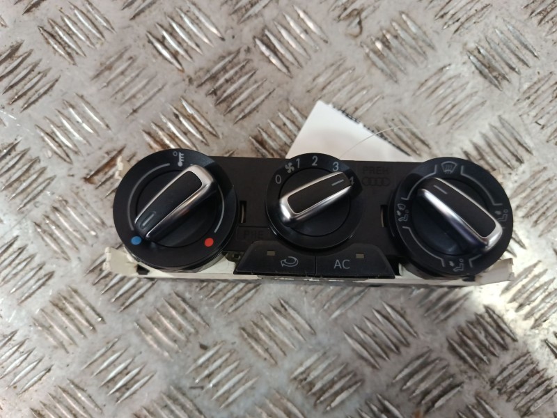 Recambio de mando climatizador para audi a1 (8x1, 8xk) 1.6 tdi referencia OEM IAM 8X0820045  