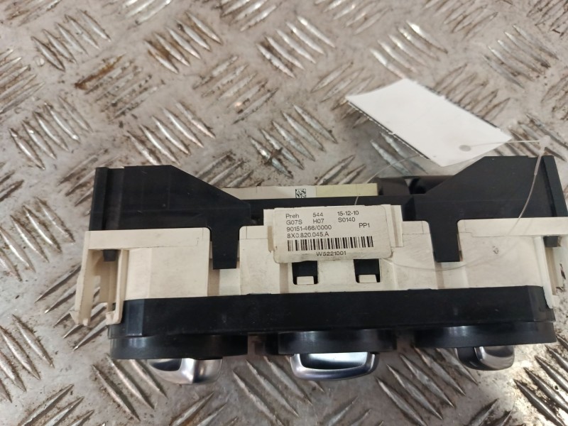 Recambio de mando climatizador para audi a1 (8x1, 8xk) 1.6 tdi referencia OEM IAM 8X0820045  