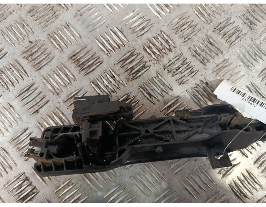 Recambio de maneta exterior delantera derecha para hyundai ix35 (lm, el, elh) 1.6 referencia OEM IAM 826512Y010  