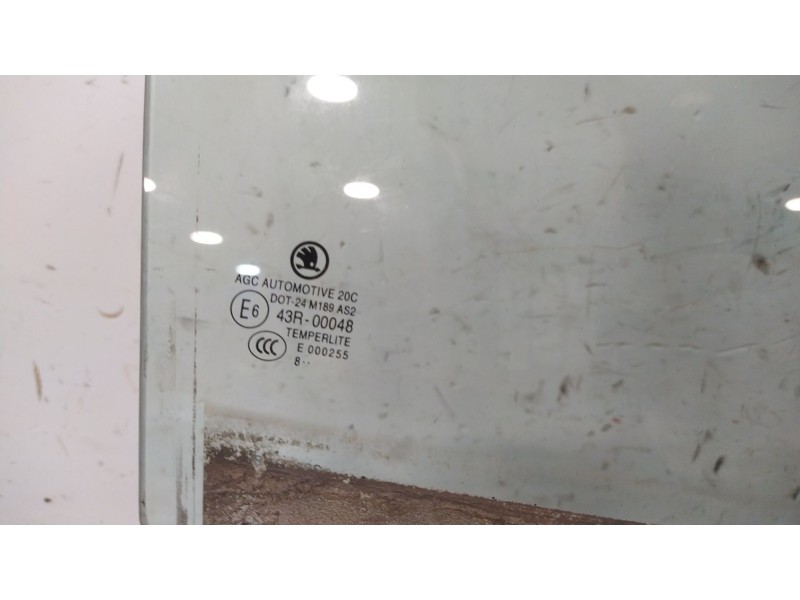Recambio de luna trasera derecha para skoda fabia iii (nj3) 1.0 referencia OEM IAM 43R00048  