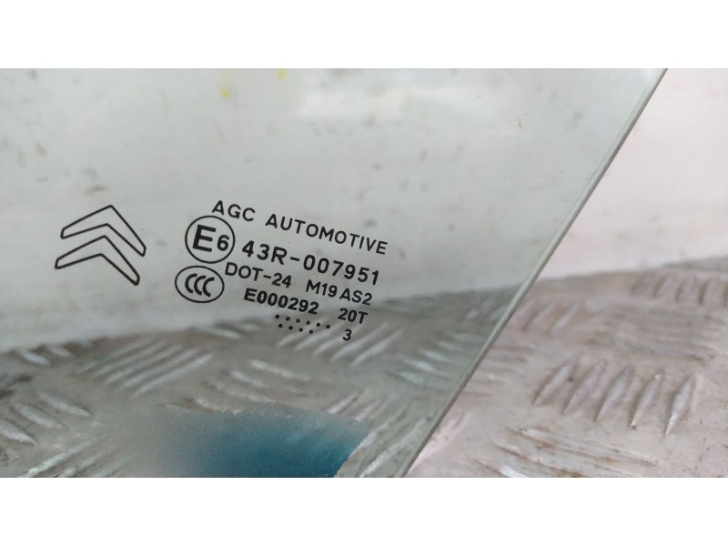 Recambio de luna delantera izquierda para citroën c3 ii (sc_) 1.6 hdi referencia OEM IAM 43R007951  