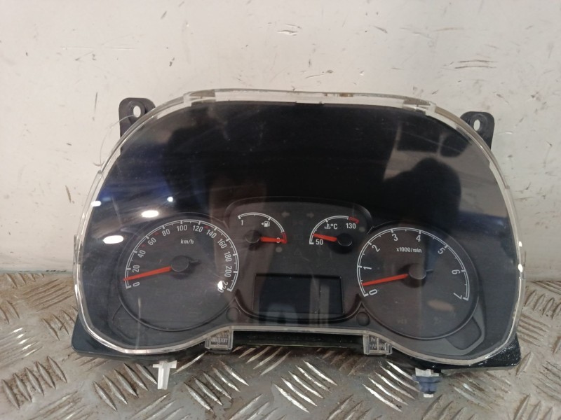 Recambio de cuadro instrumentos para opel combo d 1.6 16v cdti referencia OEM IAM 5550011005  
