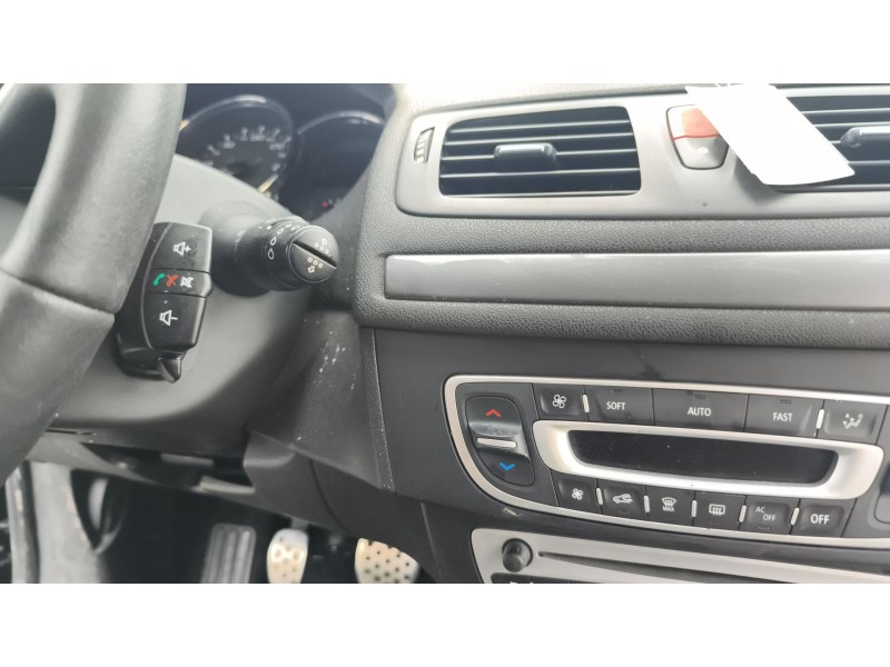 Recambio de mando multifuncion para renault megane iii coupé (dz0/1_) 1.4 tce (dz0f, dz1v) referencia OEM IAM   