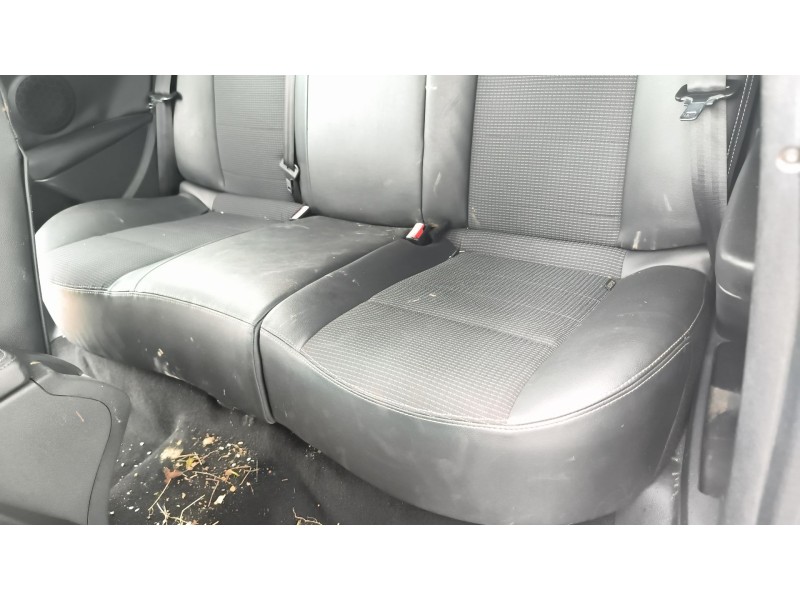 Recambio de asientos traseros para renault megane iii coupé (dz0/1_) 1.4 tce (dz0f, dz1v) referencia OEM IAM   