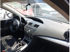 Recambio de caja reles / fusibles para mazda 3 sedán (bl) 1.6 mzr (bl12) referencia OEM IAM BDG967010L  