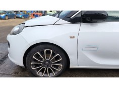 Recambio de aleta delantera izquierda para opel adam (m13) 1.4 referencia OEM IAM 13357544  