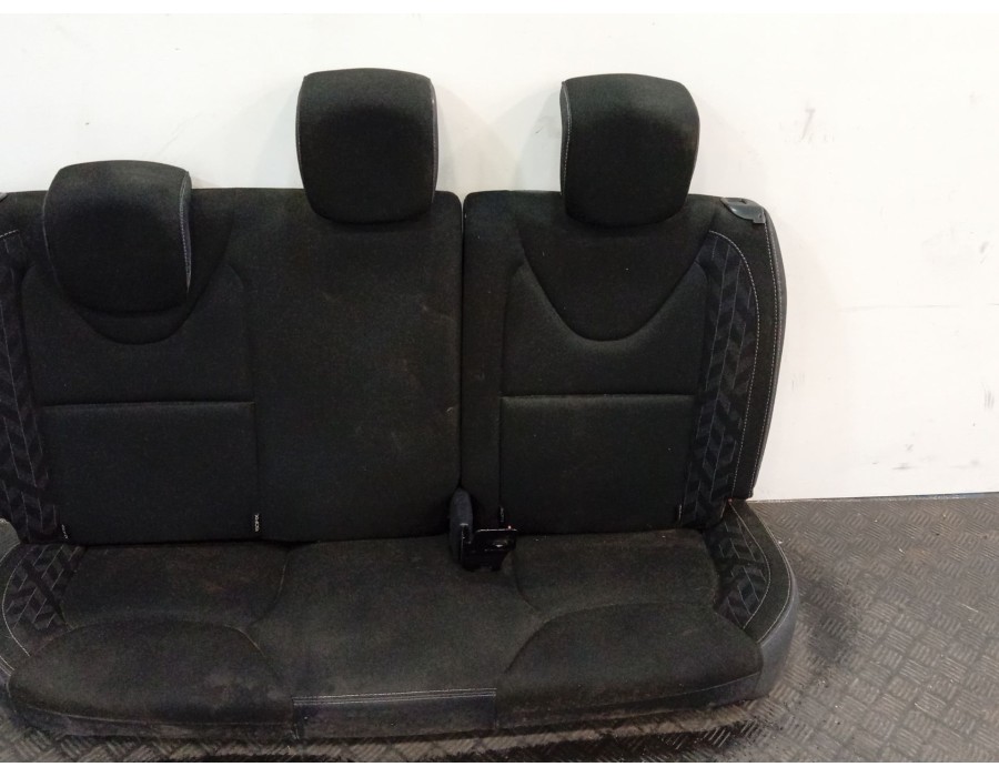 Recambio de asientos traseros para mercedes-benz clase c (w203) c 220 cdi (203.006) referencia OEM IAM 880004363R  