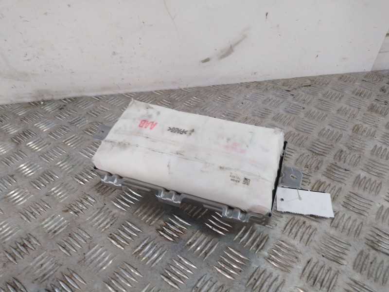 Recambio de airbag delantero derecho para peugeot 308 sw i (4e_, 4h_) 1.6 hdi referencia OEM IAM 8214042070  