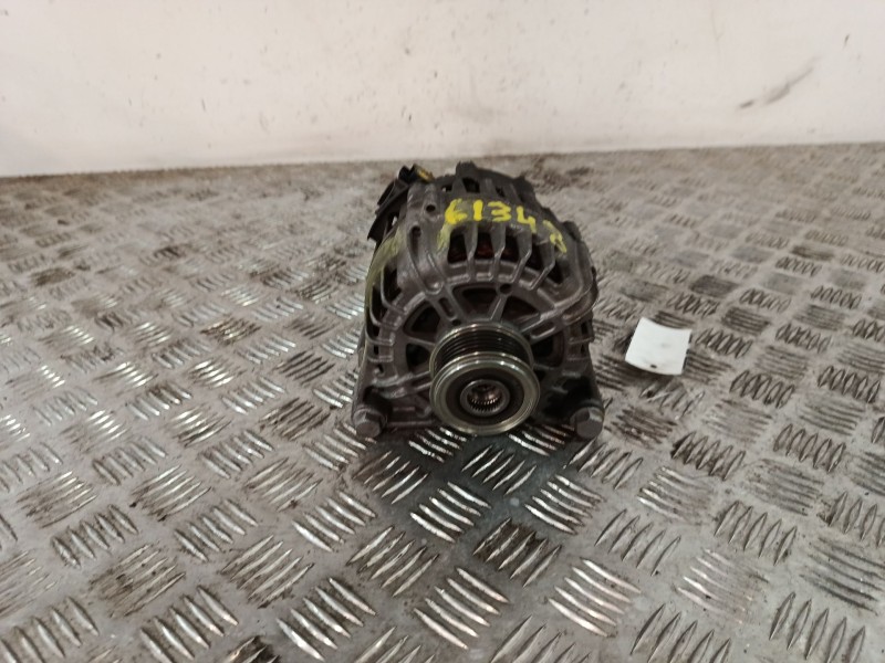 Recambio de alternador para citroën c3 iii (sx) 1.2 vti 82 referencia OEM IAM 9818677980  