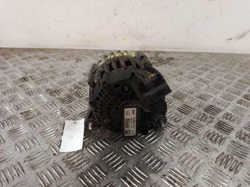 Recambio de alternador para citroën c3 iii (sx) 1.2 vti 82 referencia OEM IAM 9818677980  