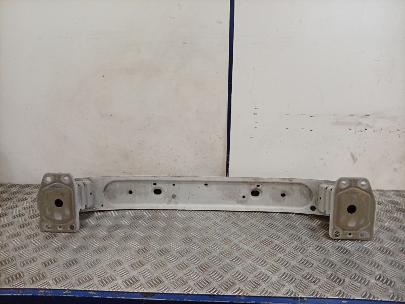 Recambio de refuerzo paragolpes delantero para opel combo d 1.6 16v cdti referencia OEM IAM 95514557  