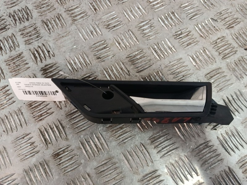 Recambio de maneta interior delantera derecha para skoda fabia iii (nj3) 1.0 referencia OEM IAM   