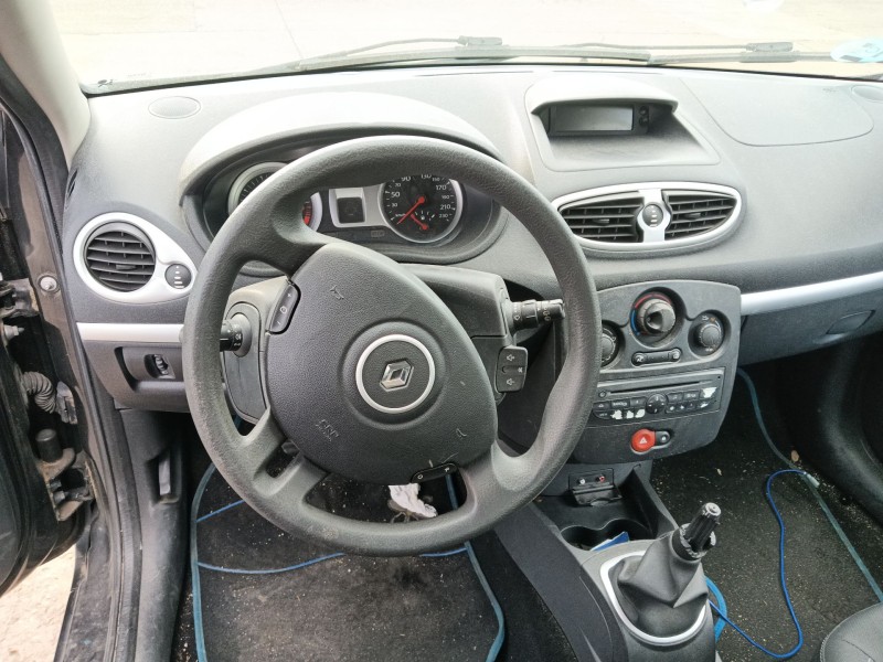 renault clio iii (br0/1, cr0/1) del año 2011