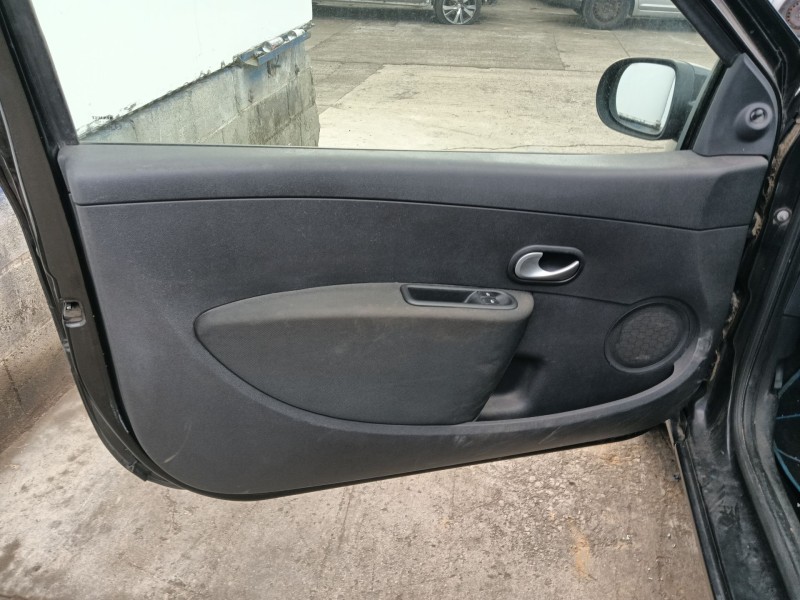 renault clio iii (br0/1, cr0/1) del año 2011