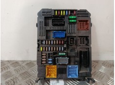 Recambio de caja reles / fusibles para citroën c3 iii (sx) 1.2 puretech 82 referencia OEM IAM 984514128000  