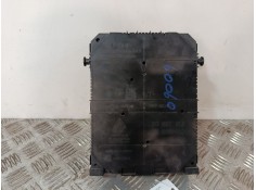 Recambio de caja reles / fusibles para citroën c3 iii (sx) 1.2 puretech 82 referencia OEM IAM 984514128000   2