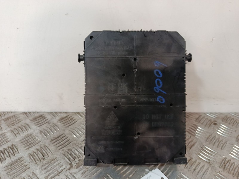 Recambio de caja reles / fusibles para citroën c3 iii (sx) 1.2 puretech 82 referencia OEM IAM 984514128000  