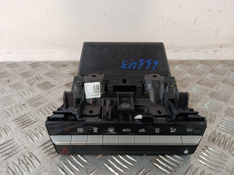 Recambio de mando climatizador para renault captur ii (hf_) tce 160 (hfn1) referencia OEM IAM 4626570  