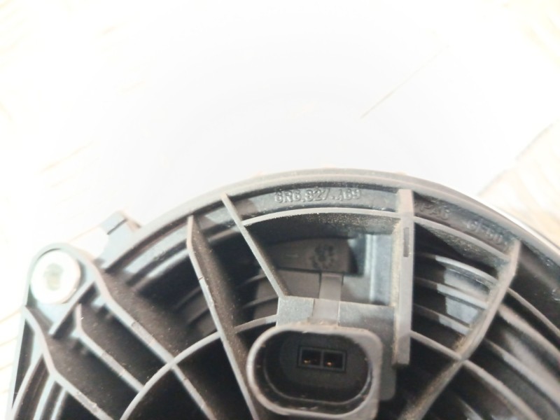 Recambio de maneta exterior porton para volkswagen polo (6r1) referencia OEM IAM 6R6827469  
