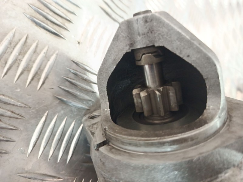Recambio de motor arranque para bmw 5 (e39) 530 d referencia OEM IAM 2247391  