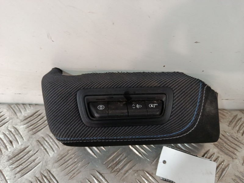 Recambio de interruptor para renault captur ii (hf_) tce 160 (hfn1) referencia OEM IAM 252732185R  