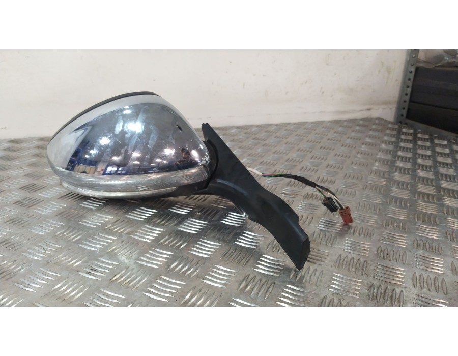 Recambio de retrovisor derecho para peugeot 208 i (ca_, cc_) 1.2 puretech 82 referencia OEM IAM 232673078  