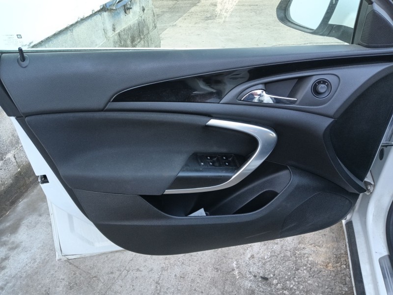 opel insignia a (g09) del año 2009